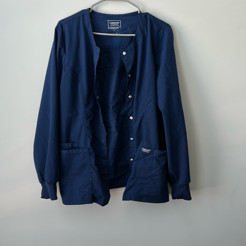 Scrub jacket